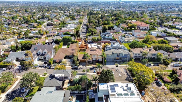 12134 Lawler, Los Angeles CA: https://media.crmls.org/medias/33487538-ddfc-46de-9957-51dbab55a5ee.jpg