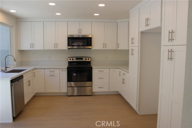 Detail Gallery Image 6 of 22 For 22895 Caminito Sol #155,  Laguna Hills,  CA 92653 - 2 Beds | 1 Baths