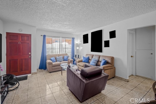 Detail Gallery Image 17 of 62 For 6425 Cottage St, Huntington Park,  CA 90255 - – Beds | – Baths