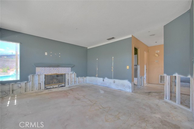Detail Gallery Image 10 of 53 For 2317 W via Bello Dr, Rialto,  CA 92377 - 4 Beds | 3 Baths