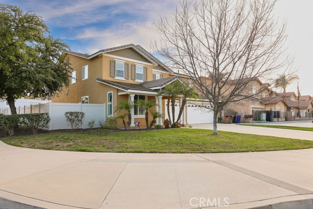 Detail Gallery Image 4 of 41 For 19391 De Marco, Riverside,  CA 92508 - 5 Beds | 3 Baths