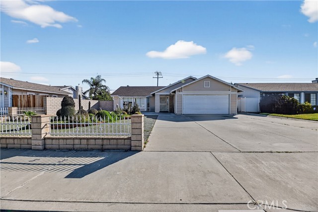 Detail Gallery Image 3 of 40 For 501 Presidents Ave, Hemet,  CA 92543 - 3 Beds | 2/1 Baths