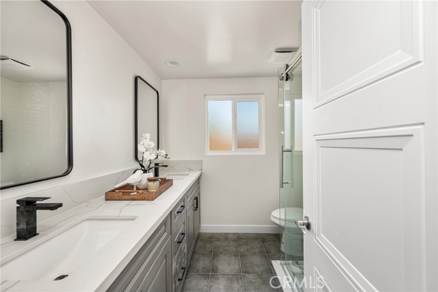 23652 Algiers Street, Mission Viejo CA: https://media.crmls.org/medias/334db4f0-997a-478b-846c-97ec21fbb58b.jpg
