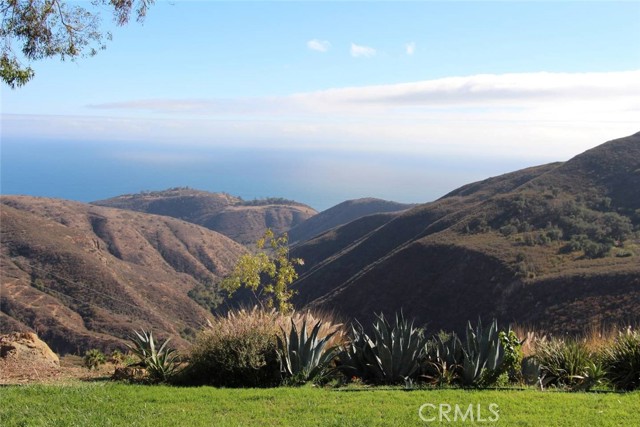 Detail Gallery Image 34 of 39 For 2701 Barrymore Dr, Malibu,  CA 90265 - 3 Beds | 3/1 Baths