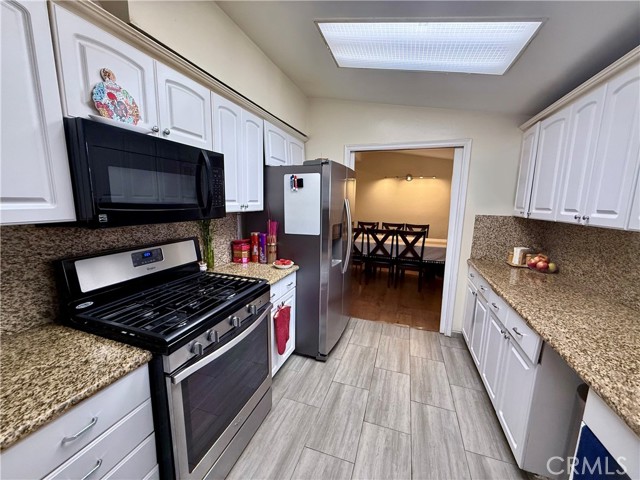 Detail Gallery Image 6 of 14 For 816 Delay Ave, Glendora,  CA 91740 - 3 Beds | 2 Baths