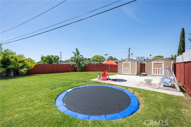 Image 52 of 63 For 1519 Victoria