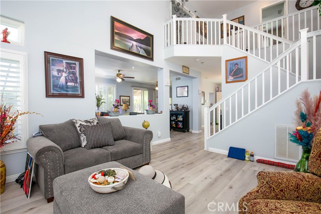 1805 Date Palm Drive, Palmdale CA: https://media.crmls.org/medias/33506978-ad14-4628-baf6-525f9a6070c2.jpg