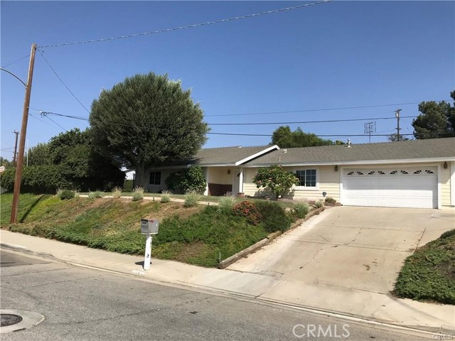 6585 Stover Ave, Riverside, CA 92505