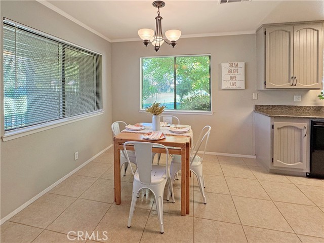 128 Flag Way, Paso Robles CA: https://media.crmls.org/medias/3350fa9b-7723-45f9-98ca-c226666d5efb.jpg