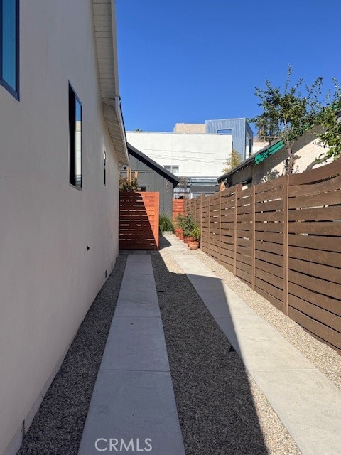 MLS #OC25258681 image #5