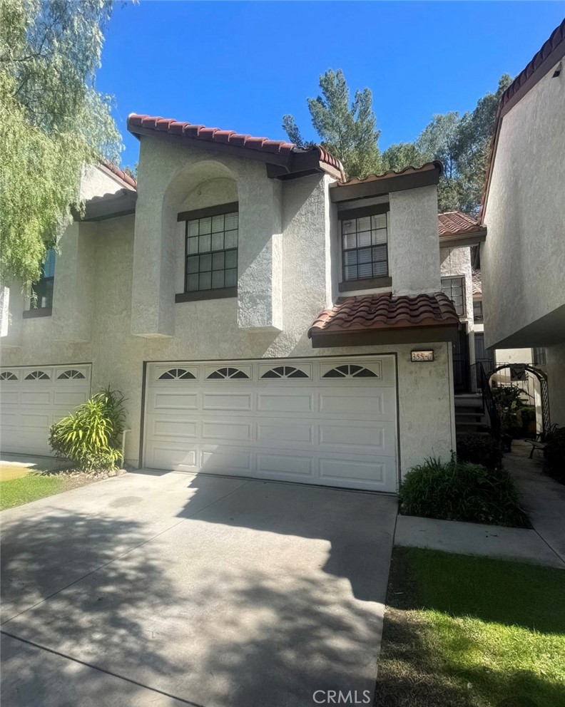 355 S Via La Canada 23, Orange, CA 92869