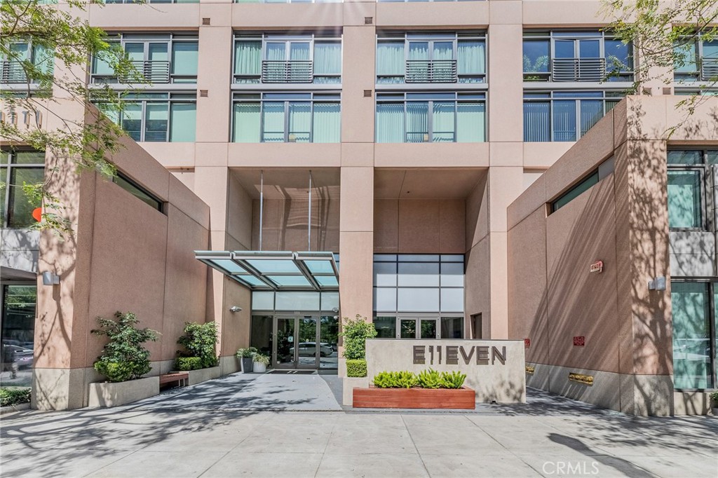 1111 S Grand Avenue #518