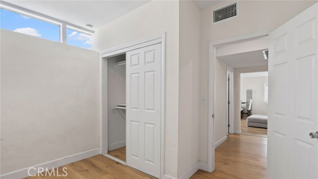 8035 Santa Rita Street, Corona CA: https://media.crmls.org/medias/33531212-8e48-40d6-a755-9f92328e3940.jpg
