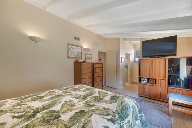 Detail Gallery Image 26 of 44 For 6500 Jumilla, Woodland Hills,  CA 91367 - 3 Beds | 2 Baths