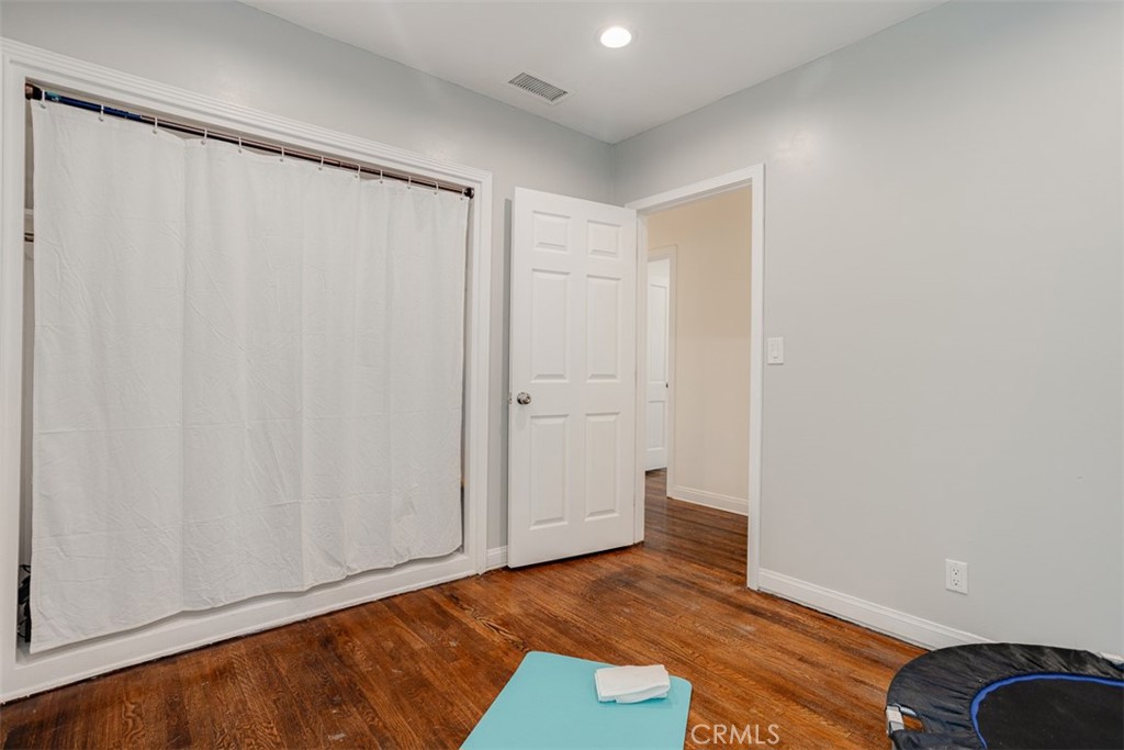 3309 Wedgewood Lane Burbank img 37