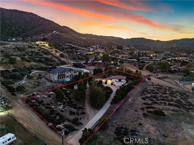 Detail Gallery Image 4 of 55 For 36421 Oliver, Palmdale,  CA 93551 - 3 Beds | 3 Baths