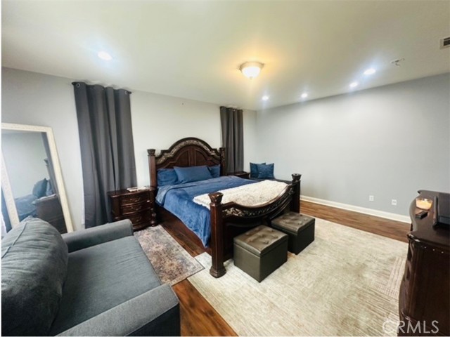 1154 W 55th Street, Los Angeles CA: https://media.crmls.org/medias/3355b13a-b15d-4987-8393-1fb6023cf323.jpg