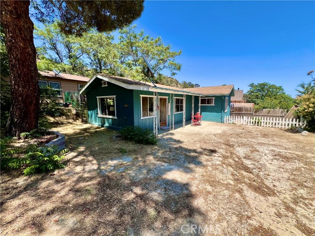 728 Monterey Trail, Frazier Park CA: https://media.crmls.org/medias/3356c817-509a-4ffd-a999-89ae0084e74d.jpg