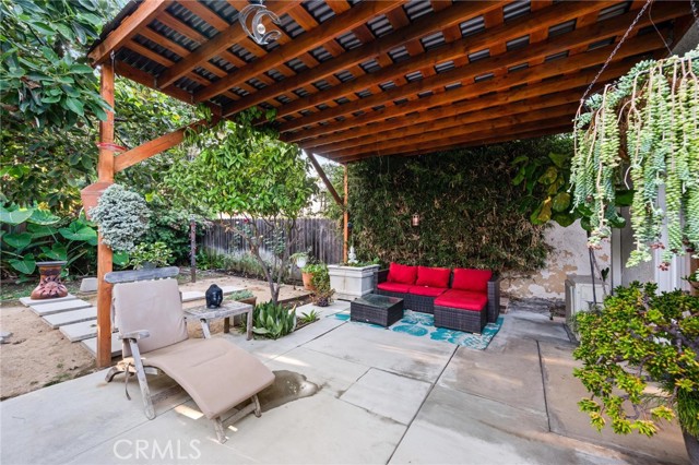 Detail Gallery Image 27 of 40 For 3441 Virginia Rd, Los Angeles,  CA 90016 - 3 Beds | 2 Baths