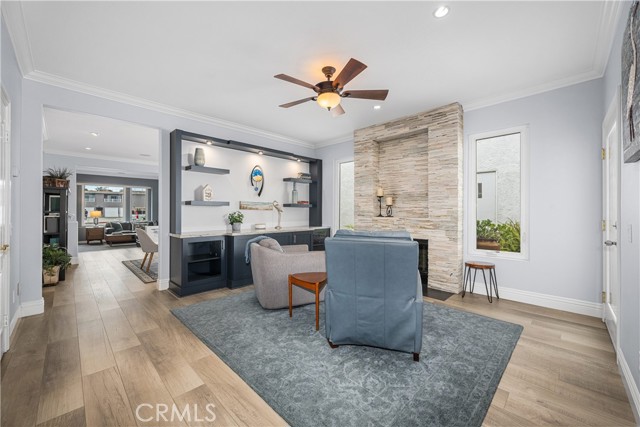 Image 19 of 72 For 1713 Electric Avenue