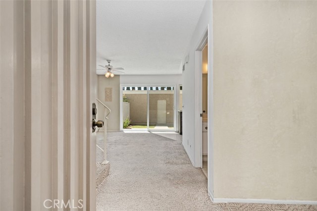 14276 Bolsa Chica Road, Westminster CA: https://media.crmls.org/medias/33587f81-39e1-408b-a60e-ccbc84303e51.jpg