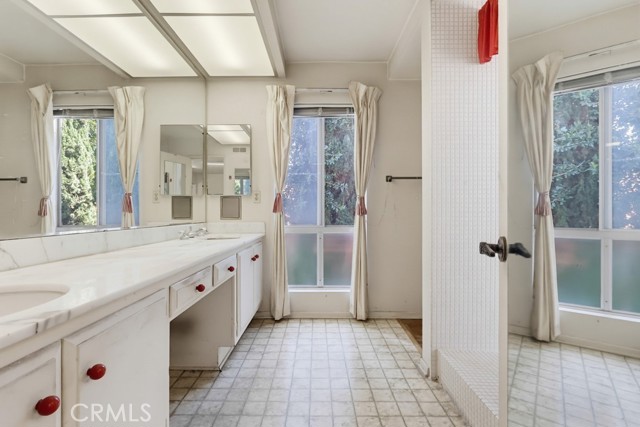 6491 East Saddle photo 30