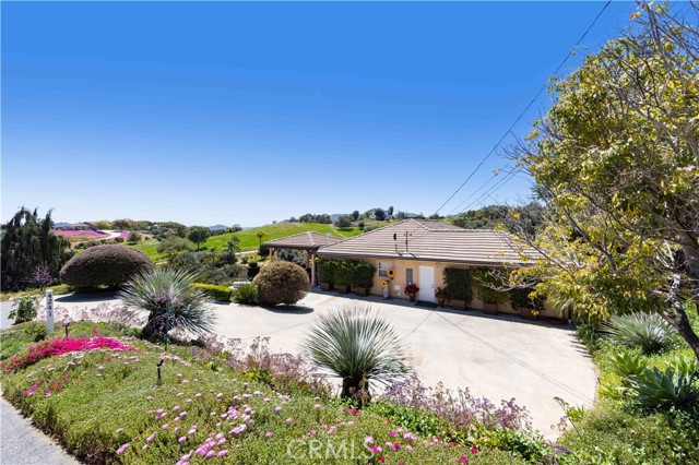 Home for Sale in Fallbrook