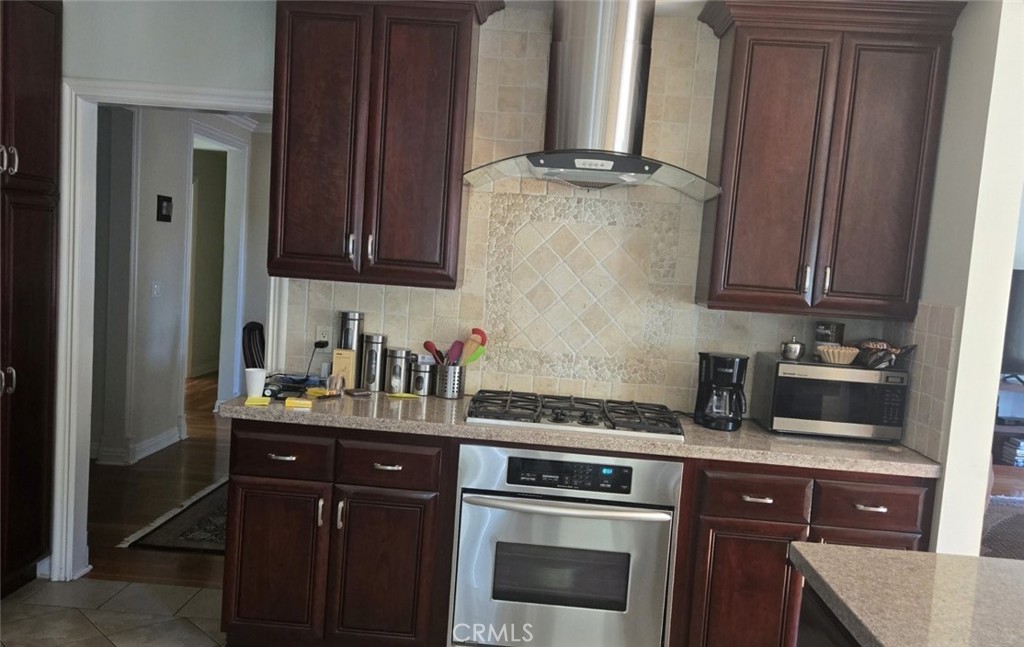 MLS #SR25250859 image #2