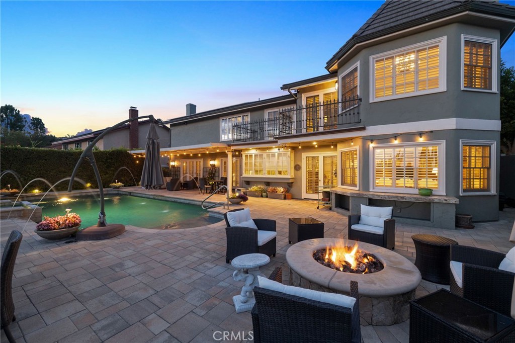 16134 Lomacitas Lane