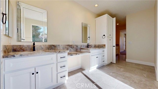 Detail Gallery Image 42 of 68 For 14285 Riverside Dr, Apple Valley,  CA 92307 - 4 Beds | 2/1 Baths