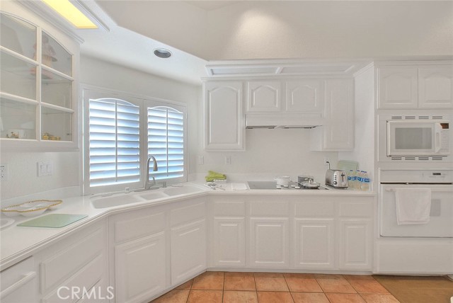 Detail Gallery Image 7 of 49 For 23140 Western Crest Dr, Lake Mathews,  CA 92570 - 4 Beds | 3/1 Baths