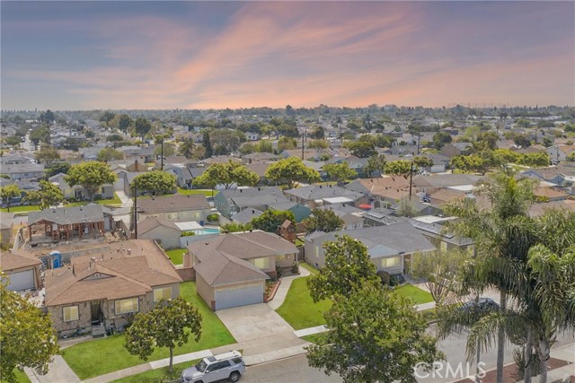 4736 Vangold Avenue, Lakewood CA: https://media.crmls.org/medias/335b9db8-ef89-49c7-a2d0-3bba47f98320.jpg