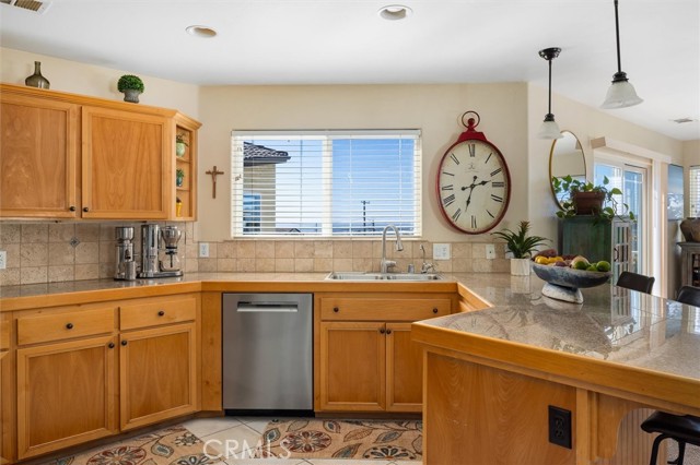 Image 8 of 19 For 1187 Main  