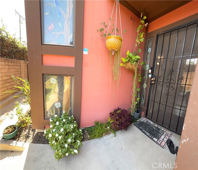 10031 Aspen Circle, Santa Fe Springs CA: https://media.crmls.org/medias/335c534d-c9bc-4353-9d48-2805e55300b2.jpg