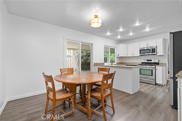 805 S Plymouth Place, Anaheim CA: https://media.crmls.org/medias/335cb59b-24fb-4504-aeff-c3c3b5de1023.jpg