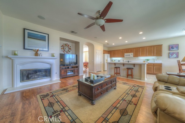 Detail Gallery Image 17 of 36 For 29139 Stone Ridge, Menifee,  CA 92584 - 4 Beds | 2/1 Baths