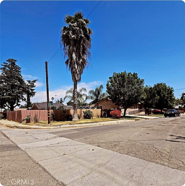 9250 Latham Drive, Planada CA: https://media.crmls.org/medias/335d3952-3768-4dd9-88cd-b31f5df11142.jpg