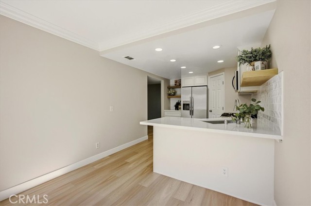 Detail Gallery Image 13 of 43 For 1015 Pebble Beach, Upland,  CA 91784 - 2 Beds | 2 Baths