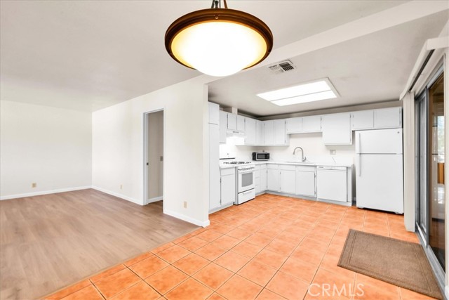 Detail Gallery Image 9 of 32 For 73627 Raymond Way, Twentynine Palms,  CA 92277 - 2 Beds | 2 Baths