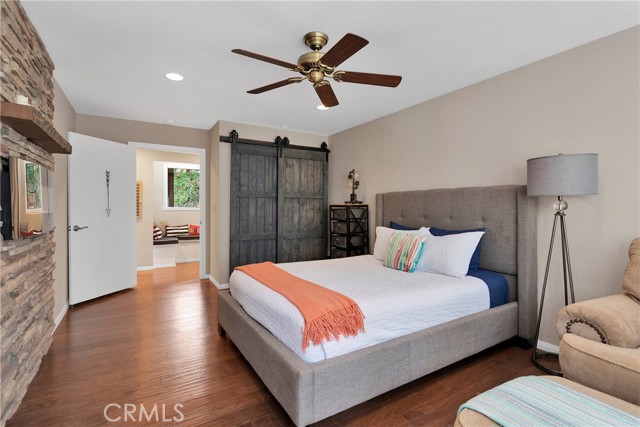 825 Grass Valley Road, Lake Arrowhead CA: https://media.crmls.org/medias/335f7a44-f364-49ed-b42b-663601ea2aa2.jpg