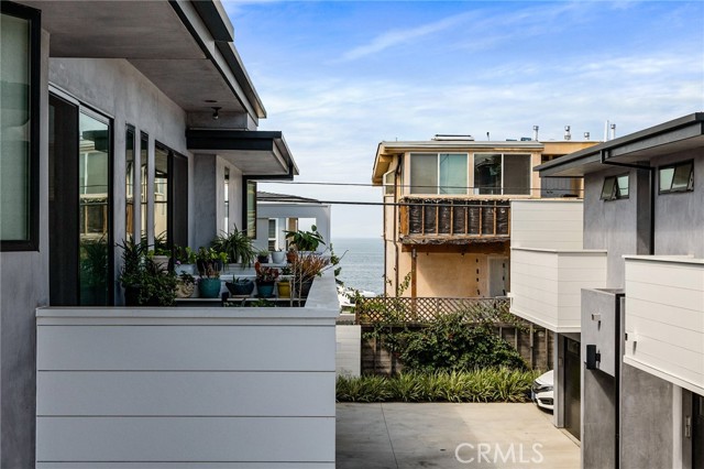 Detail Gallery Image 31 of 32 For 151 Paseo De La Concha a,  Redondo Beach,  CA 90277 - 2 Beds | 2/1 Baths