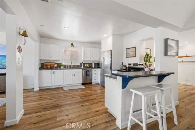 Detail Gallery Image 17 of 44 For 3810 Channel Pl, Newport Beach,  CA 92663 - 3 Beds | 2/1 Baths