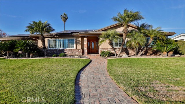 Detail Gallery Image 5 of 71 For 635 W 16th, Upland,  CA 91784 - 3 Beds | 2 Baths