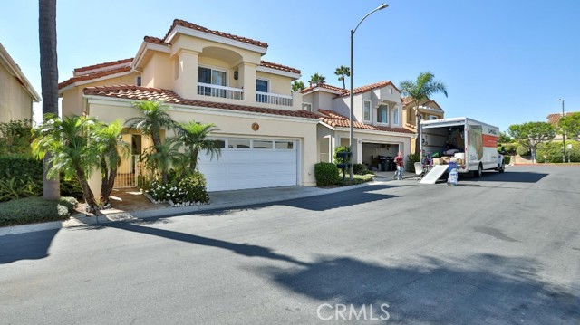 Detail Gallery Image 3 of 64 For 33611 Rising Tide Ct, Dana Point,  CA 92629 - 3 Beds | 2/1 Baths