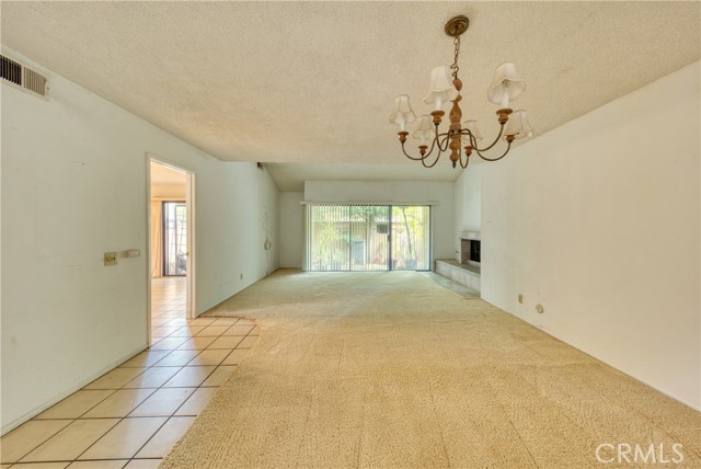 Detail Gallery Image 5 of 33 For 267 Linwood Ave #E,  Monrovia,  CA 91016 - 2 Beds | 2/1 Baths