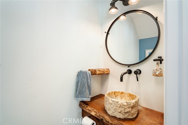 Detail Gallery Image 10 of 54 For 7962 Southwind, Huntington Beach,  CA 92648 - 3 Beds | 2/1 Baths