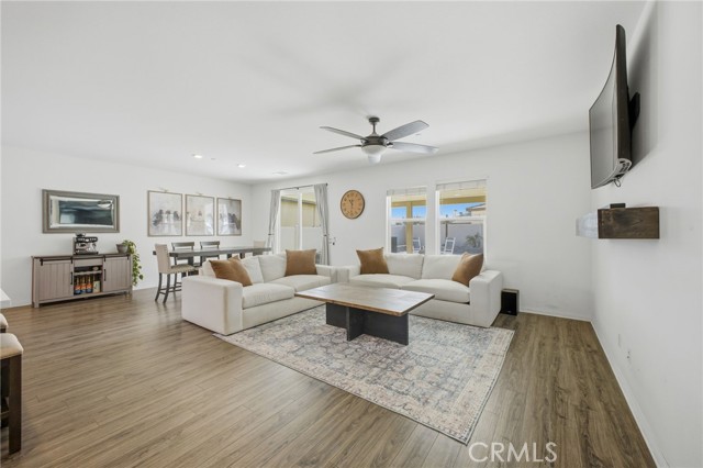 Image 22 of 75 For 26459 Wreath Court