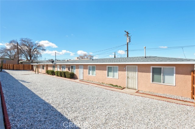 Detail Gallery Image 4 of 14 For 15564 Hesperia, Victorville,  CA 92395 - – Beds | – Baths