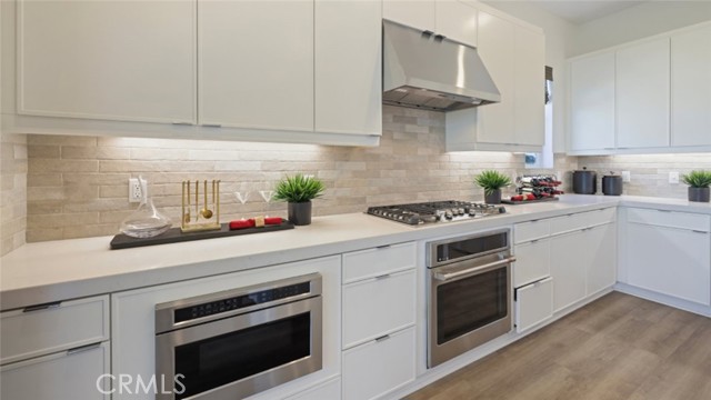 140 Tiffin, Irvine CA: https://media.crmls.org/medias/3363eac6-cc75-43a7-adc9-28bde5e6f9d2.jpg