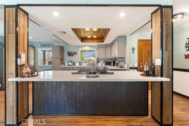 Detail Gallery Image 4 of 33 For 1581 Hackney St, Hemet,  CA 92543 - 3 Beds | 2 Baths